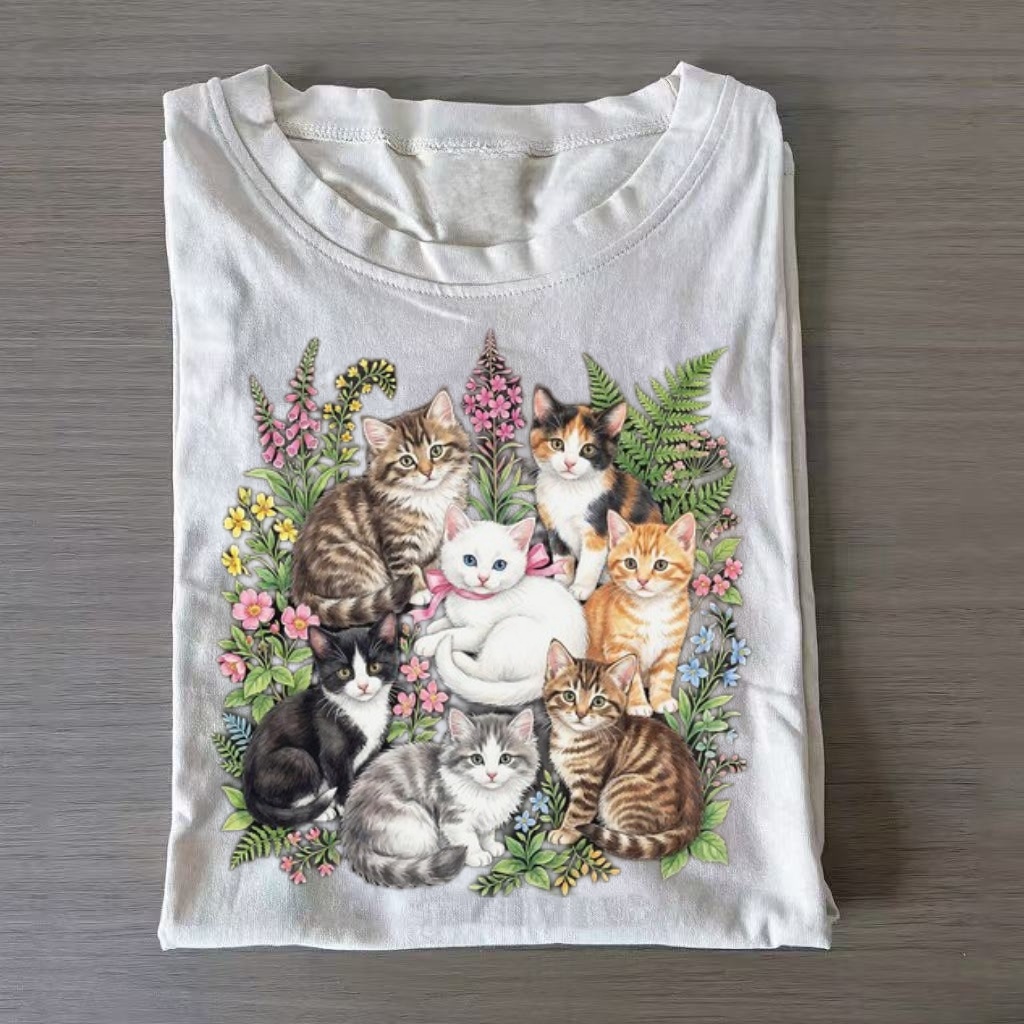 Vintage Garden Floral Multiple Cats T-shirt
