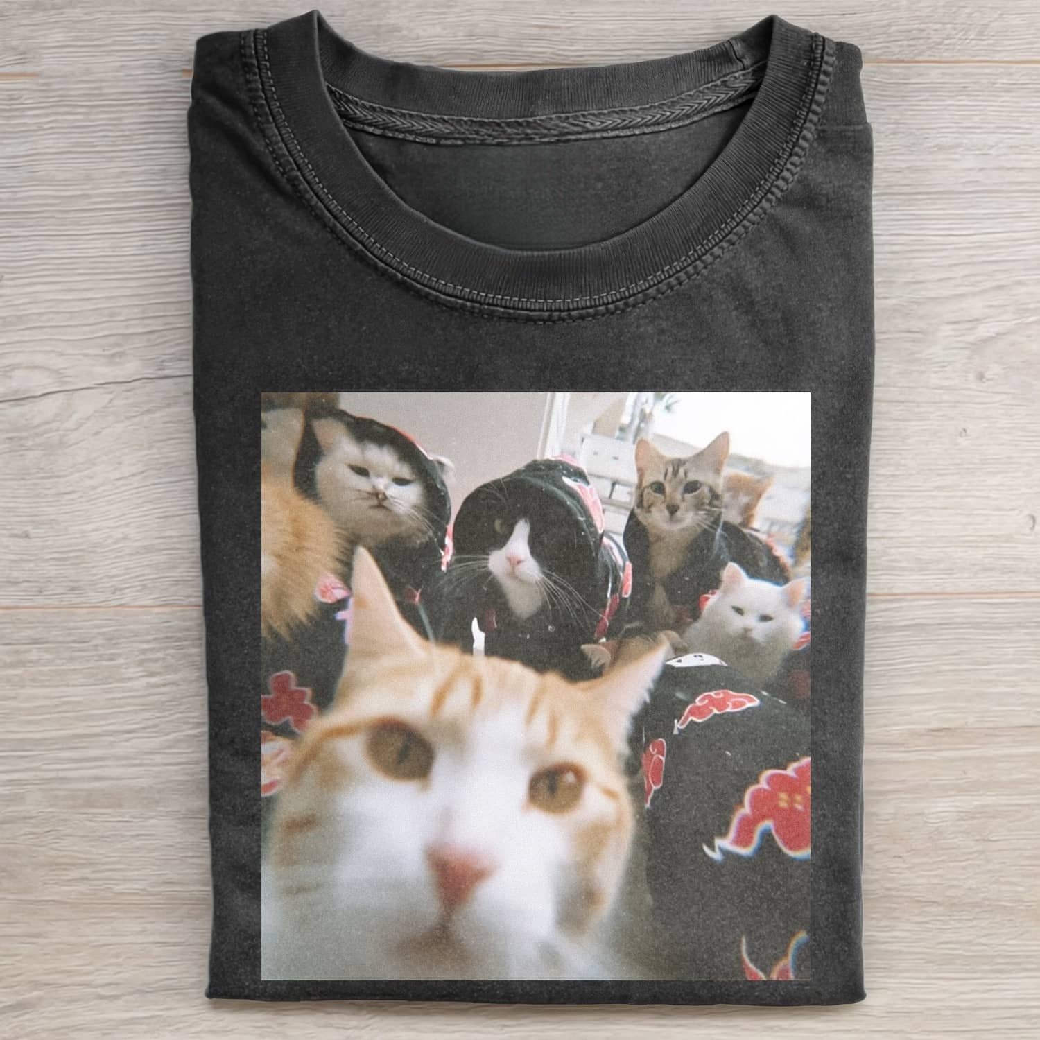 CAT MEME ICON T-SHIRT