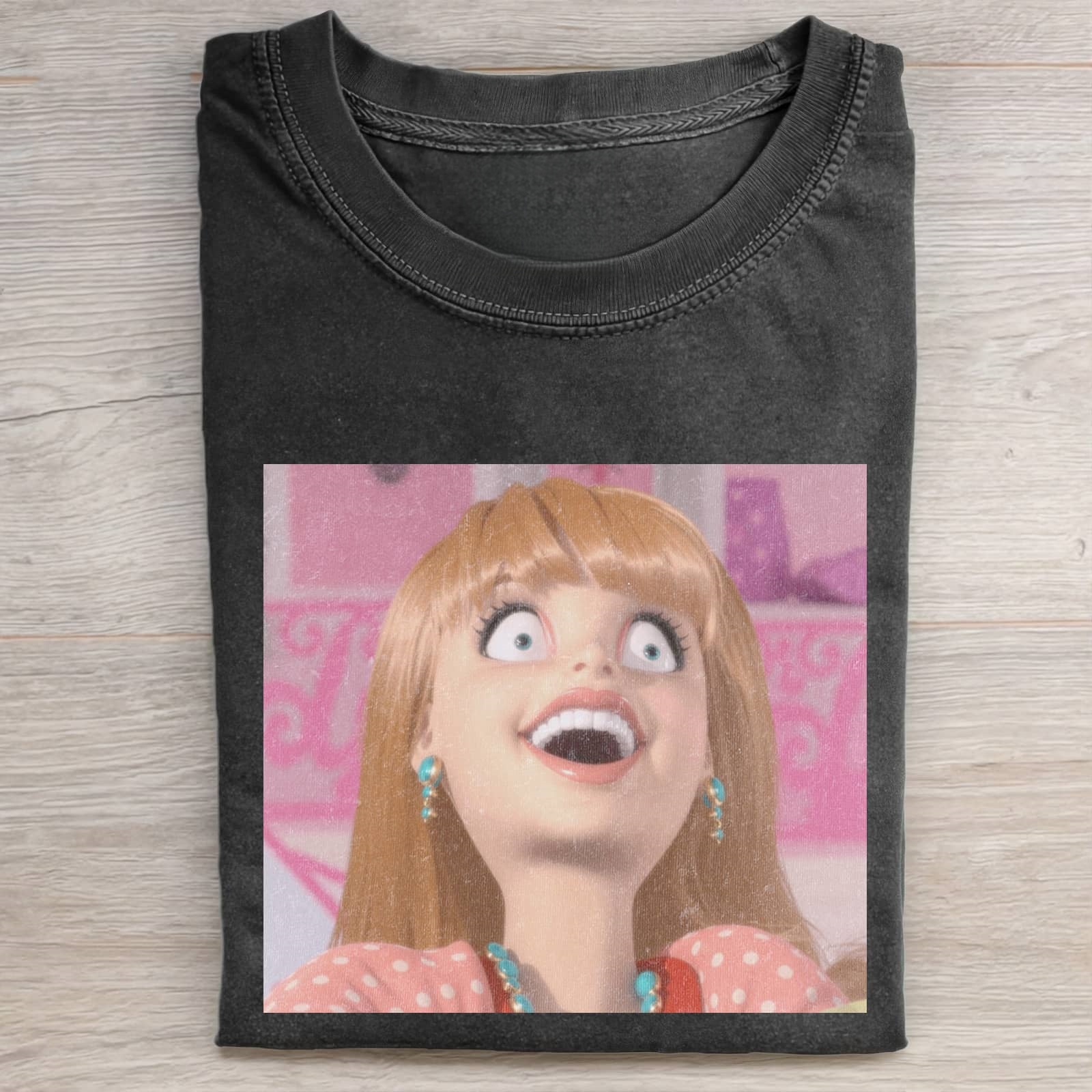 DOLL GIRL MEME T-SHIRT