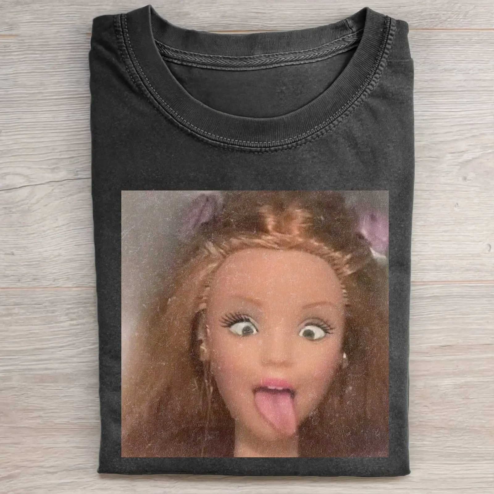 Funny Doll Face GIRL MEME T-SHIRT