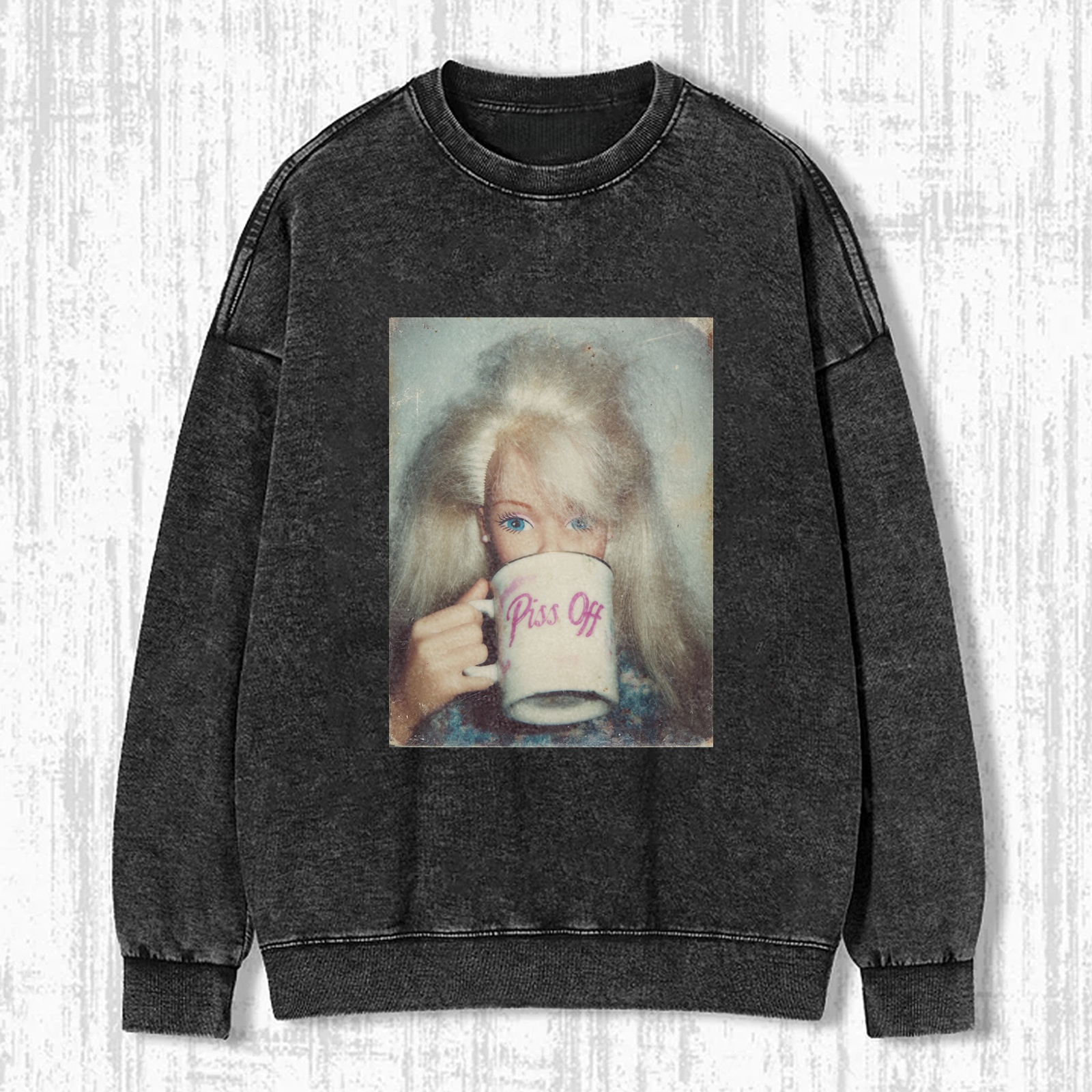 PISS OF Funny Doll Face GIRL T-SHIRT