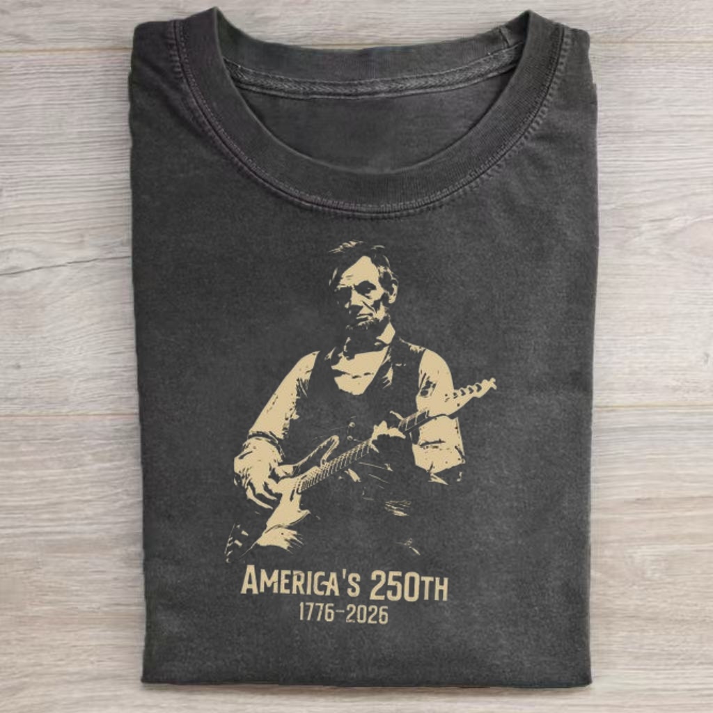 Lincoln Guitar Retro T-Shirt
