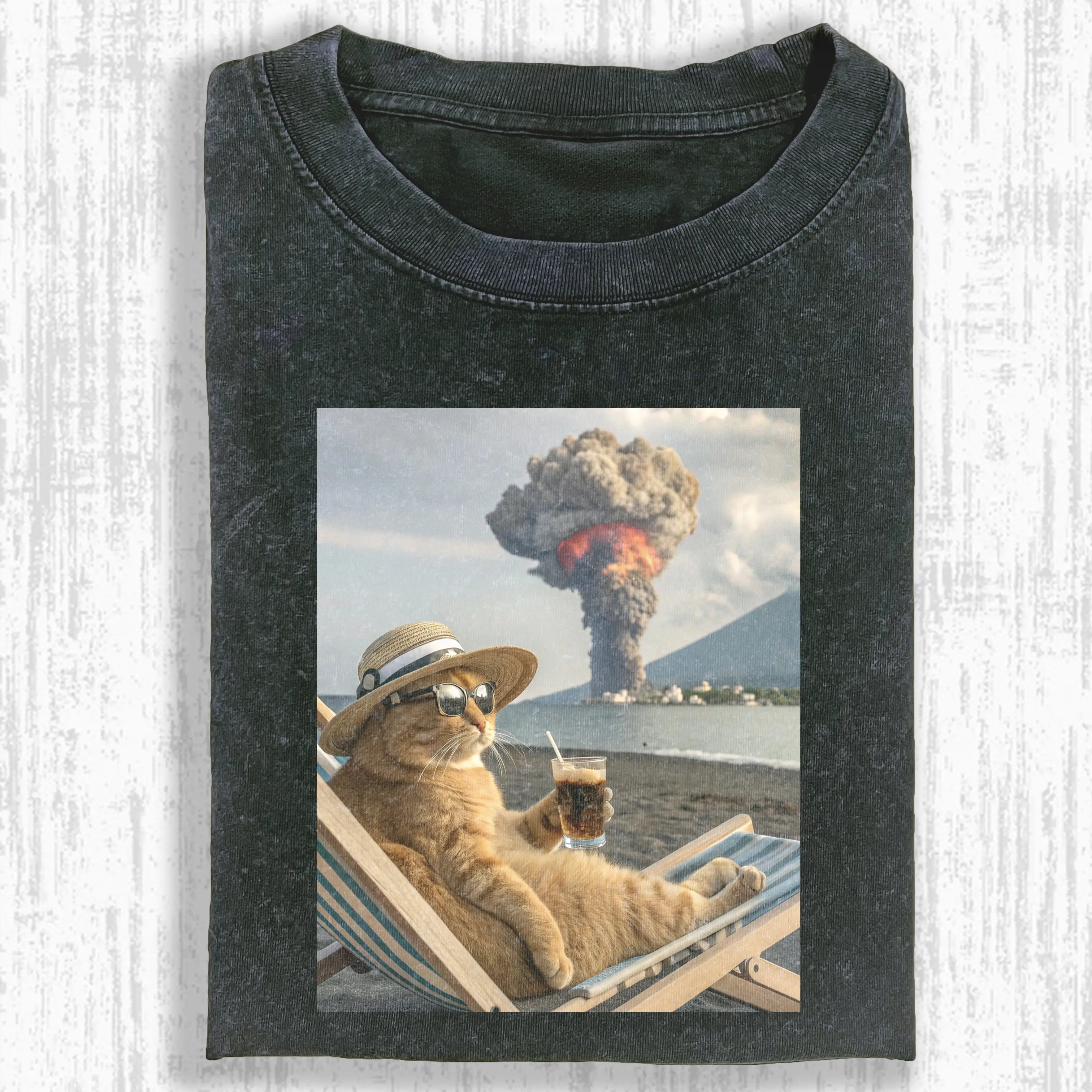 WACKY CAT  T-SHIRT