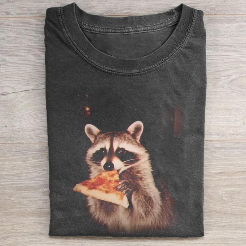 Raccoon Eating Pizza Funny T-shirt