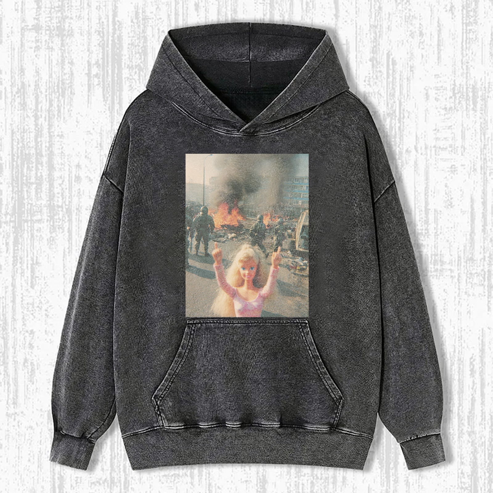 BATTLEFIELD Funny Doll Face TEE