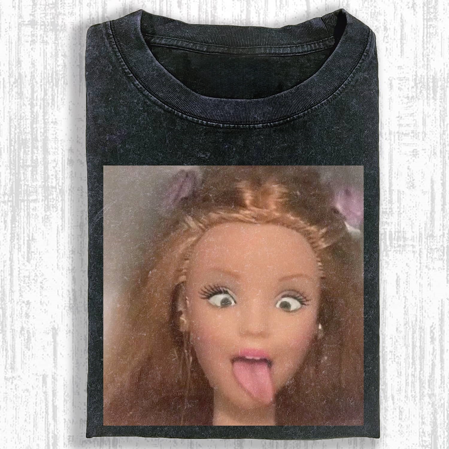 Funny Doll Face GIRL MEME T-SHIRT