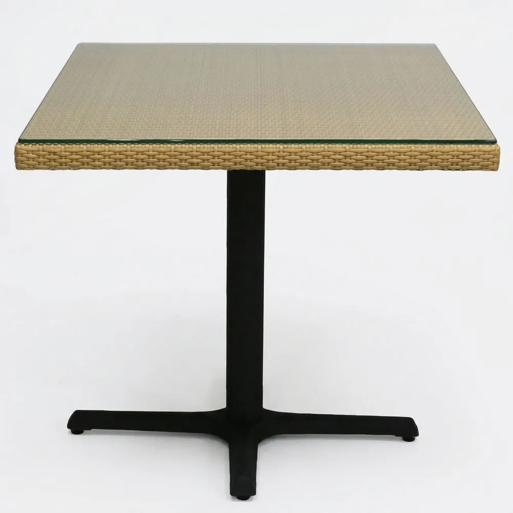 Mesa cuadrada de vidrio templado y ratán 70x70x75 cm