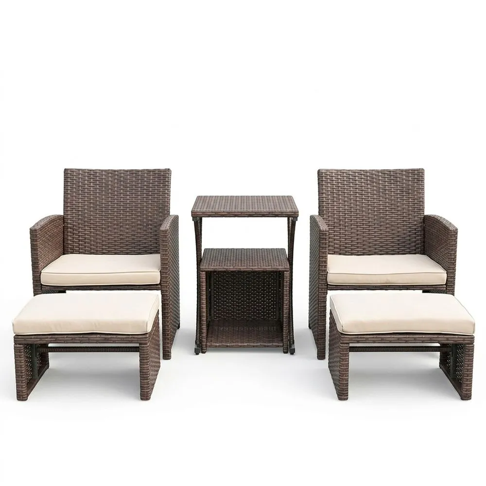 Conjunto de muebles de exterior de ratán sintético marrón con cojines de fibra de poliéster beige