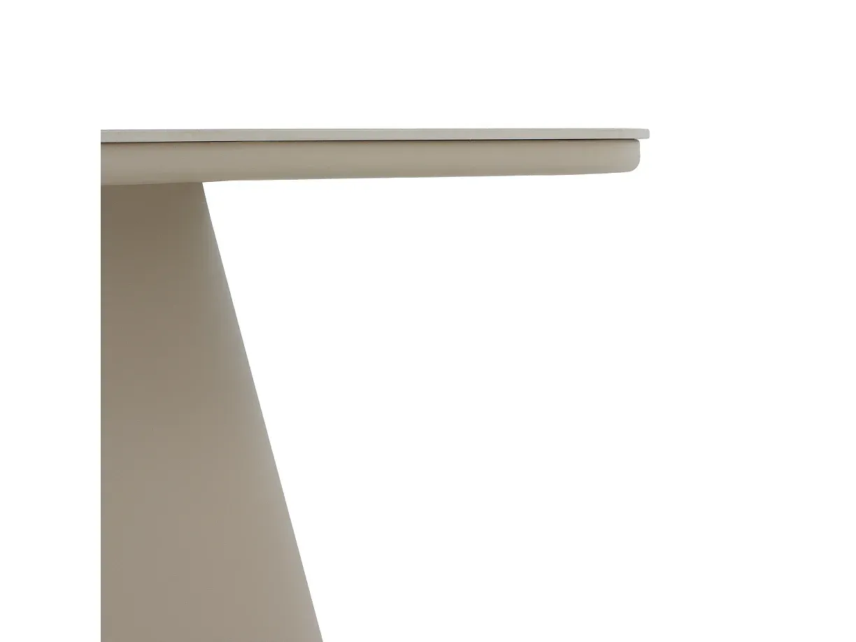 Moderner Couchtisch aus Aluminium mit Travertin-Keramikplatte