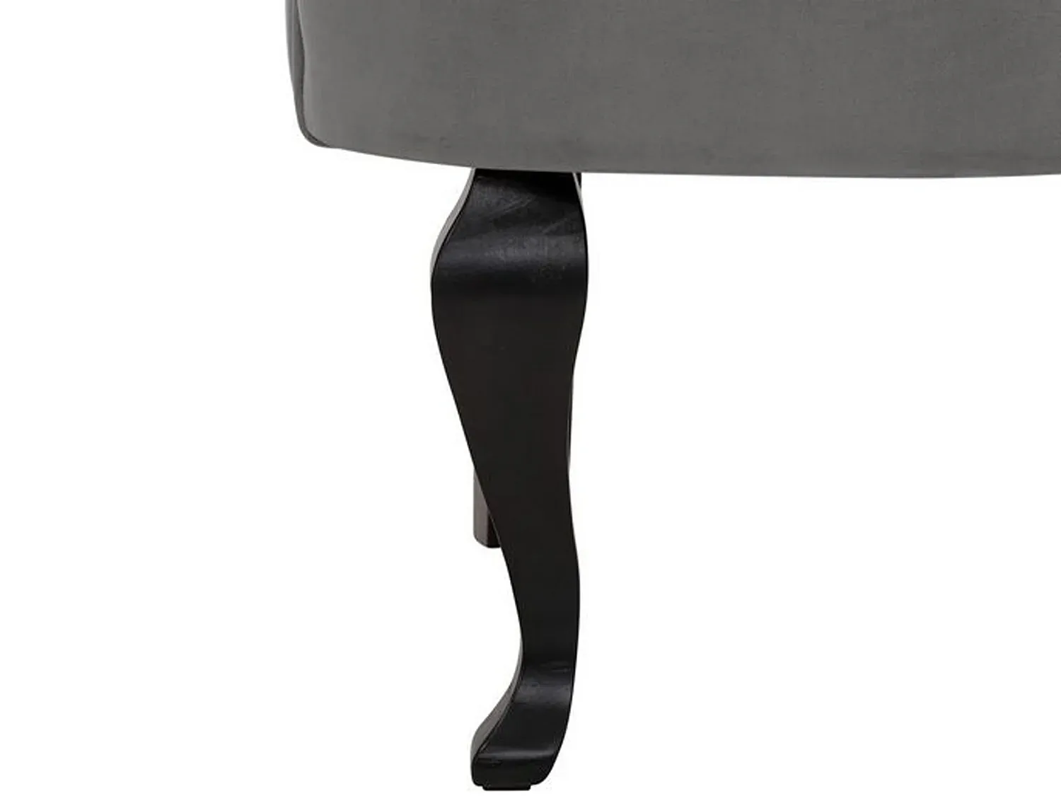 Eleganter Samtsessel mit Hocker in Grau