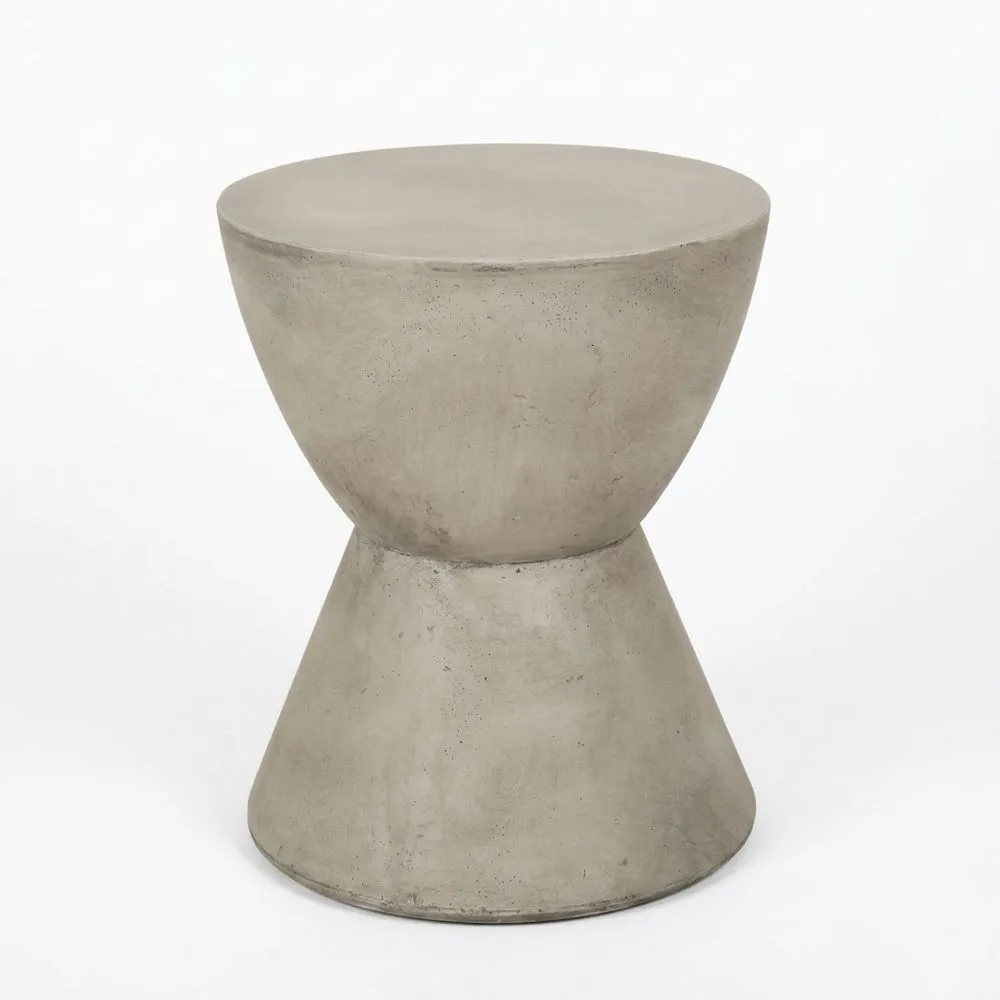 Banco de hormigón con acabado gris