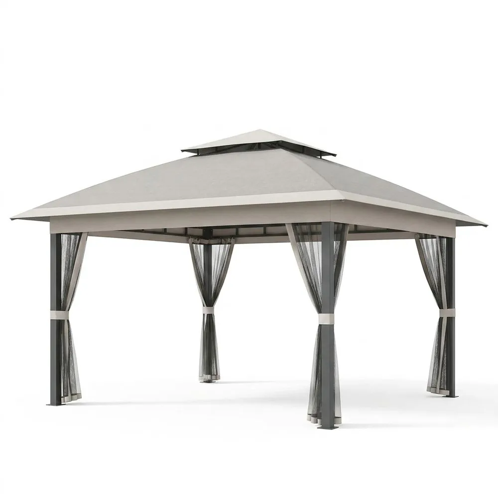 Cenador de fibra de poliéster revestido de aluminio color beige con mosquitera.