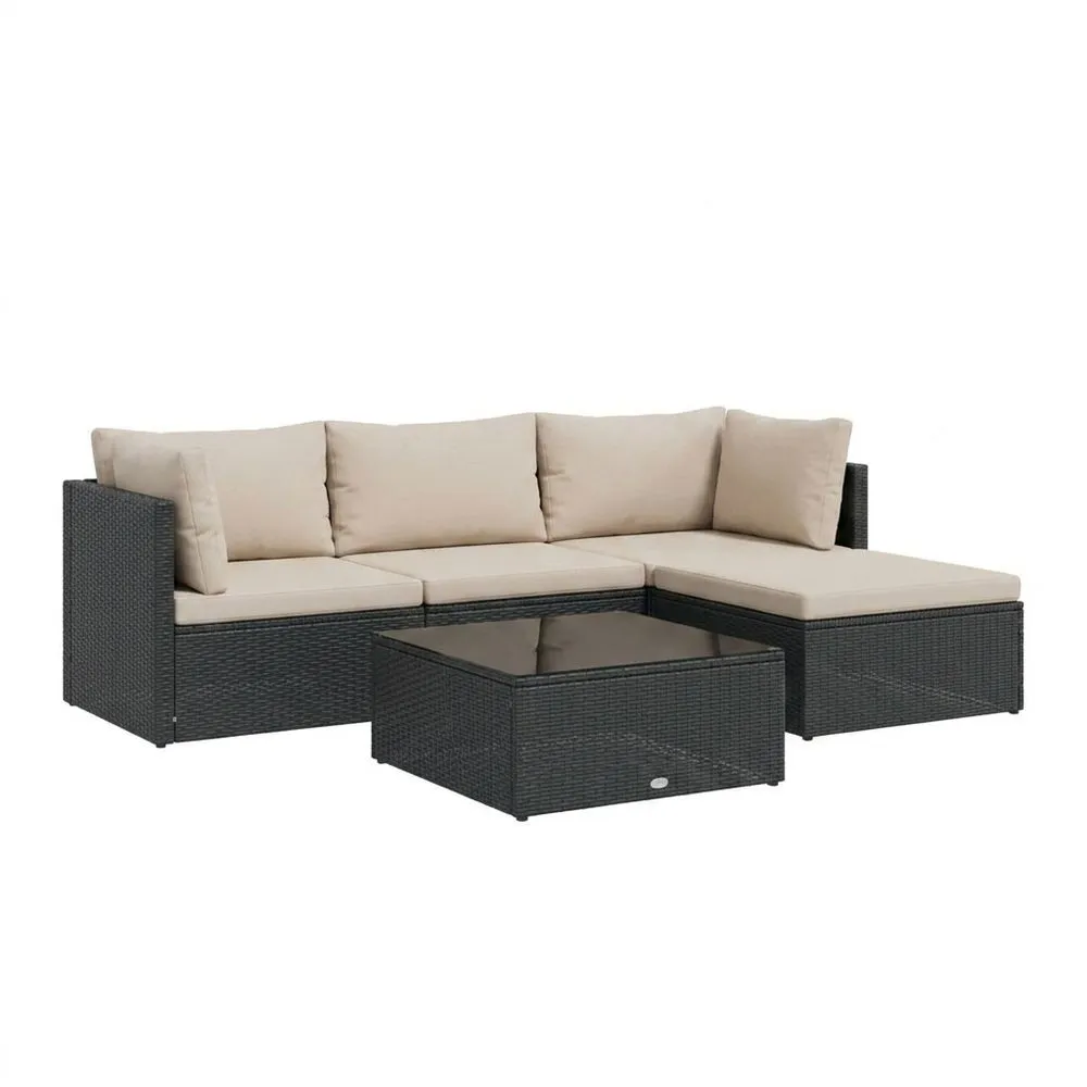 Conjunto de muebles de jardín de ratán sintético negro con cojines beige.