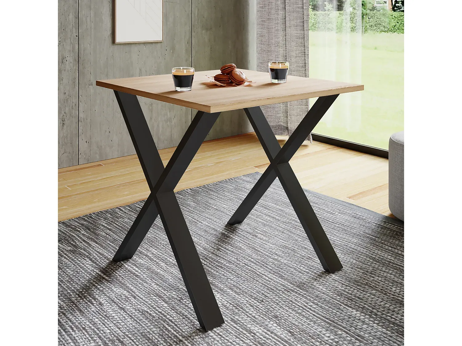 Großer Esstisch aus Massivholz in Schwarz