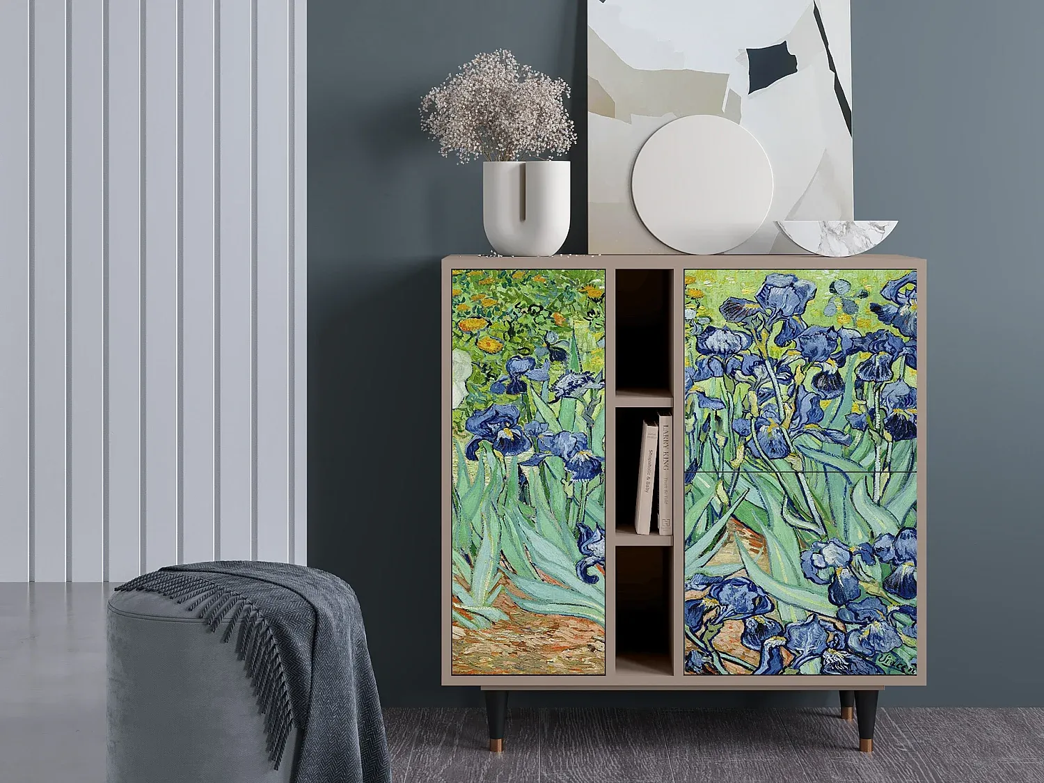 Hölzernes Sideboard mit Schubladen und Regalen