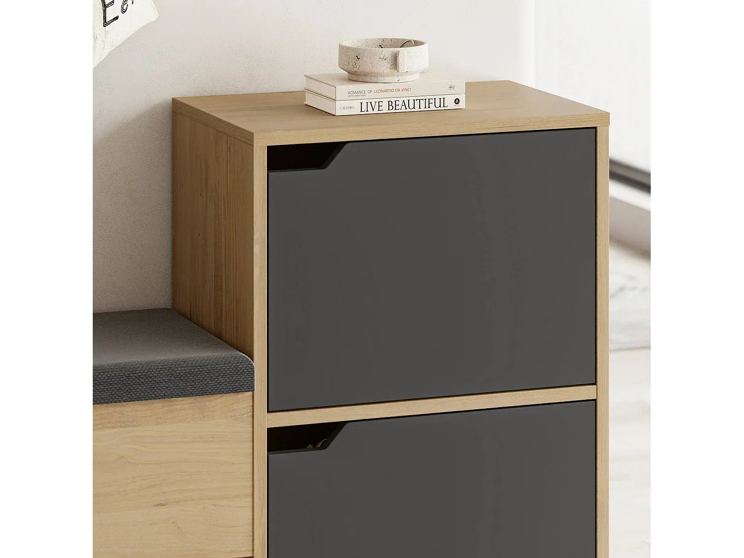 Moderner Schuhschrank mit Sitzbank aus Eiche und Anthrazit