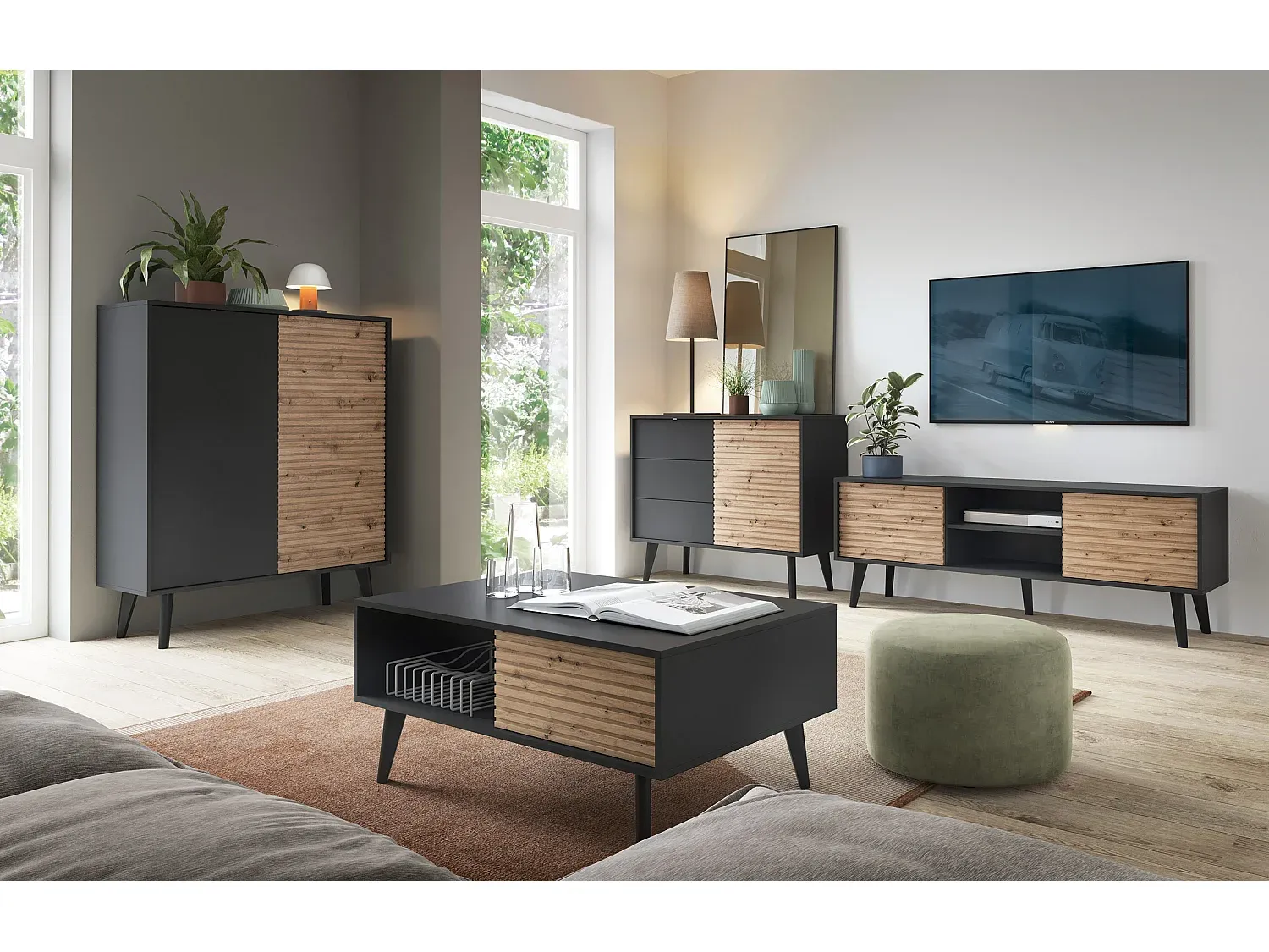 Moderner Beistellschrank mit Eichenoptik und Schwarz