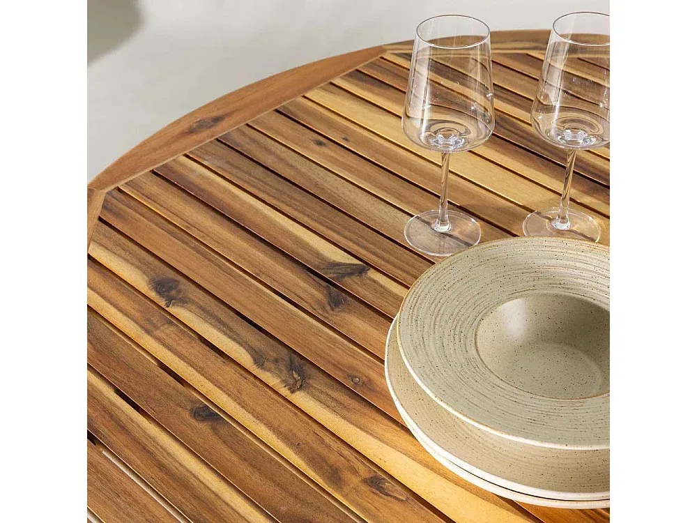 Runder Gartentisch aus Holz 120 cm