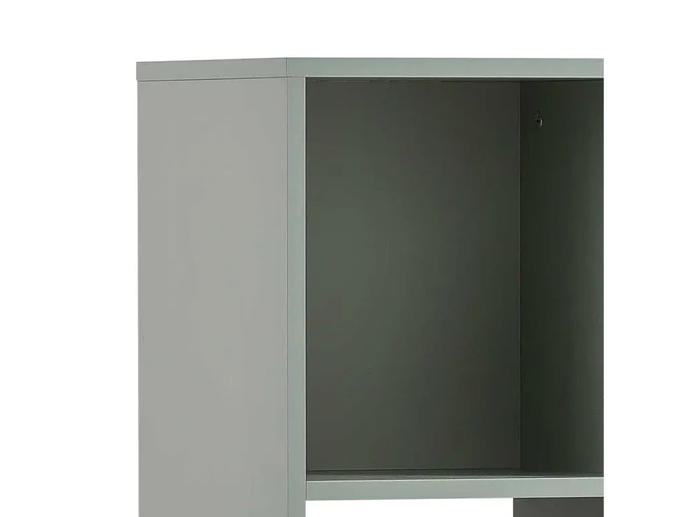 Grünes Standregal mit vier offenen Fächern