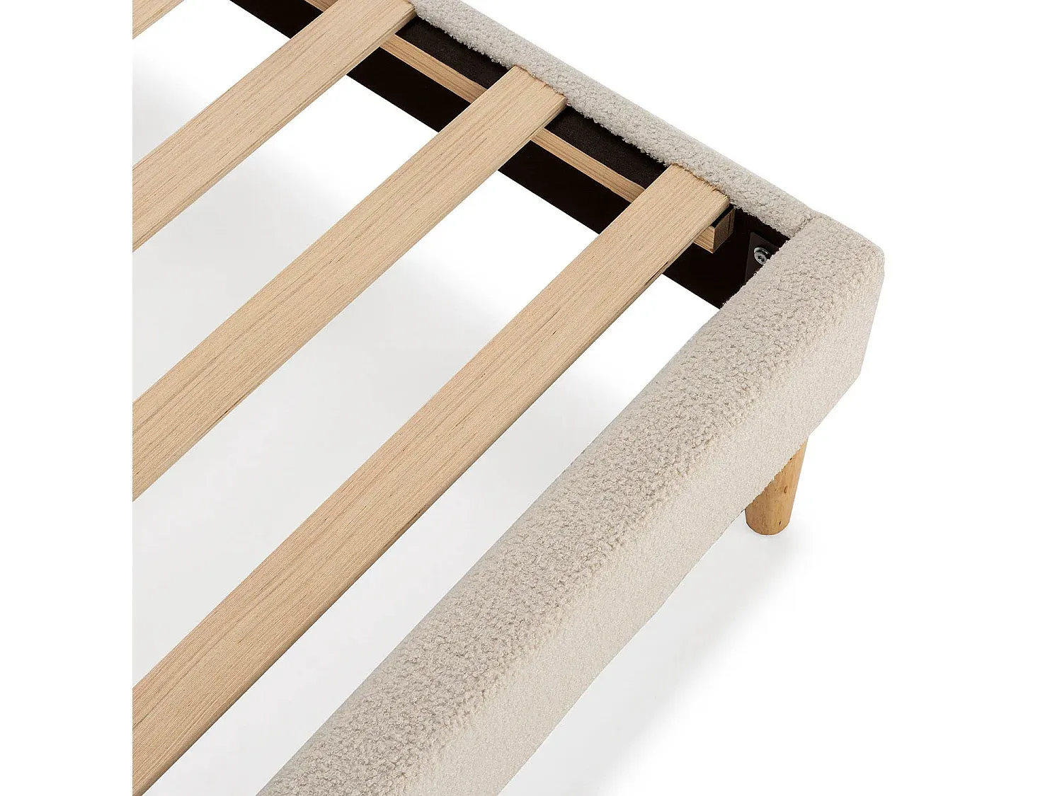 Bequemes Polsterbett mit Kopfteil 140x190 cm Beige