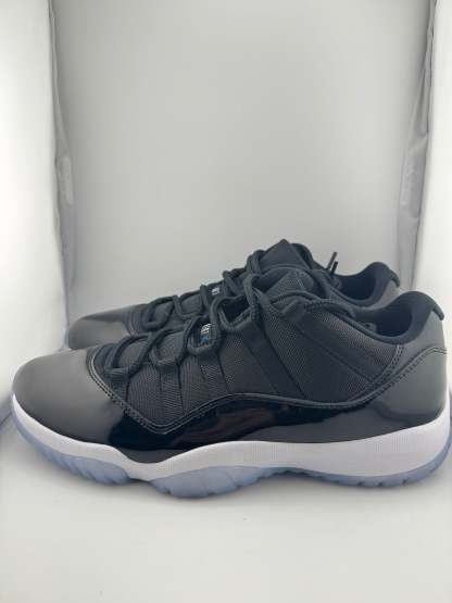 Jordan 11 Retro Low Space Jam