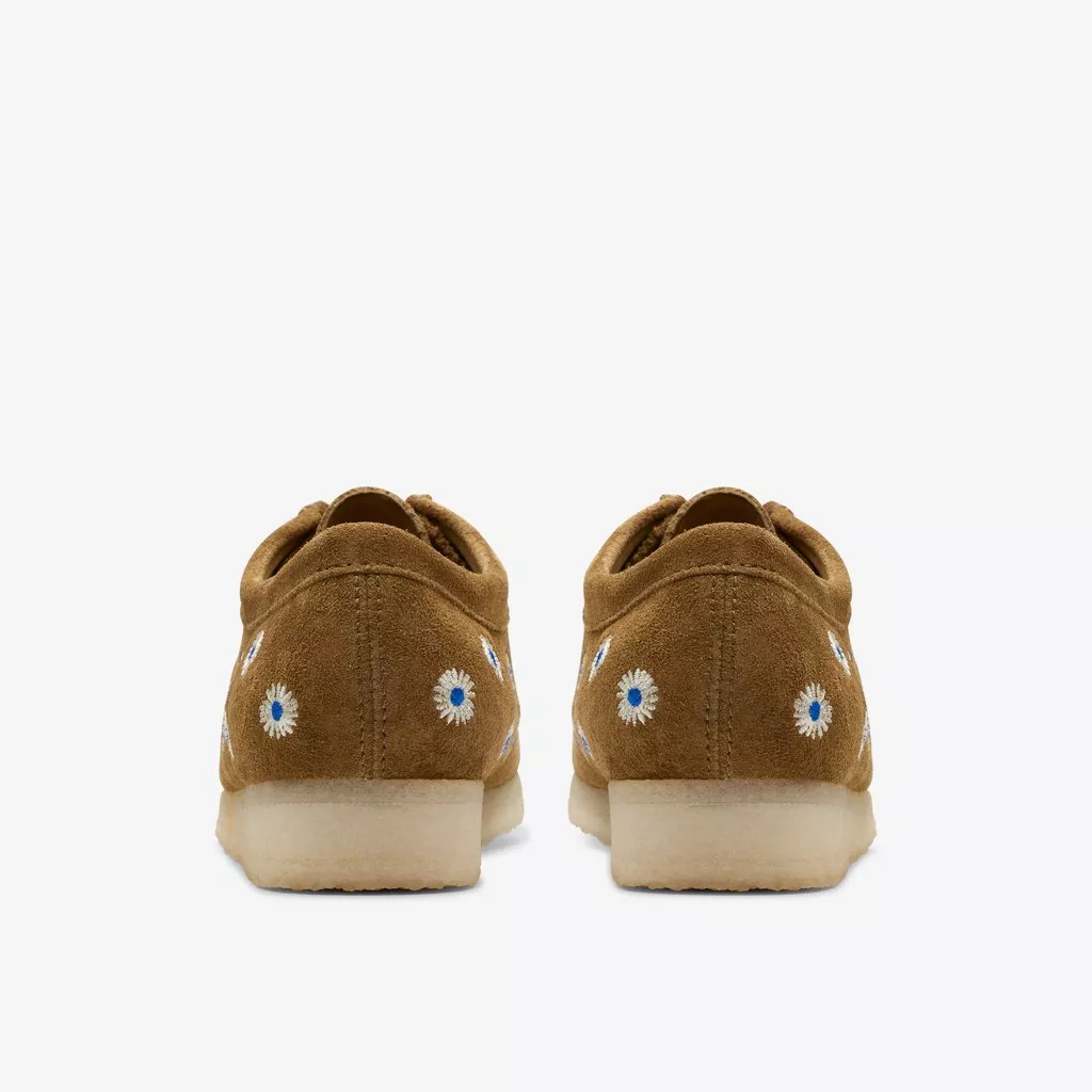 WALLABEE PALE LIME SUEDE