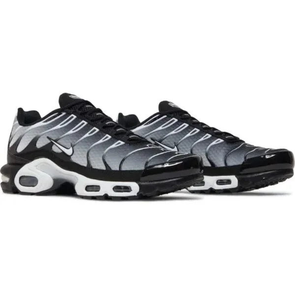 Air Max Plus ‘Black Metallic Silver’
