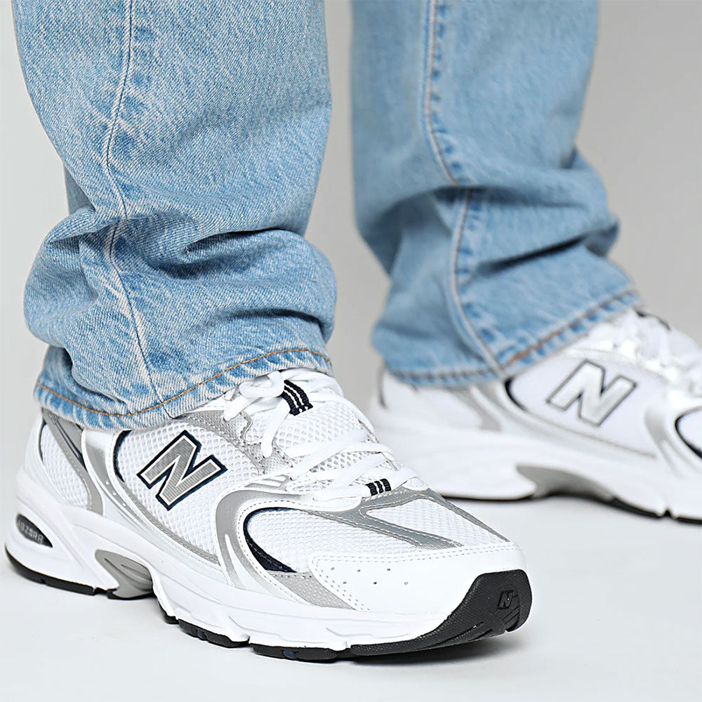 Scarpe Running New Balthtance® Sneakers 530 in Tessuto Sintetico e Mesh colore White e Natural Indigo
