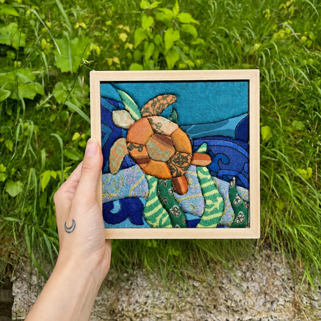 Sea Turtle Kinusaiga Art Kit - Stitch-Free Fabric Art 