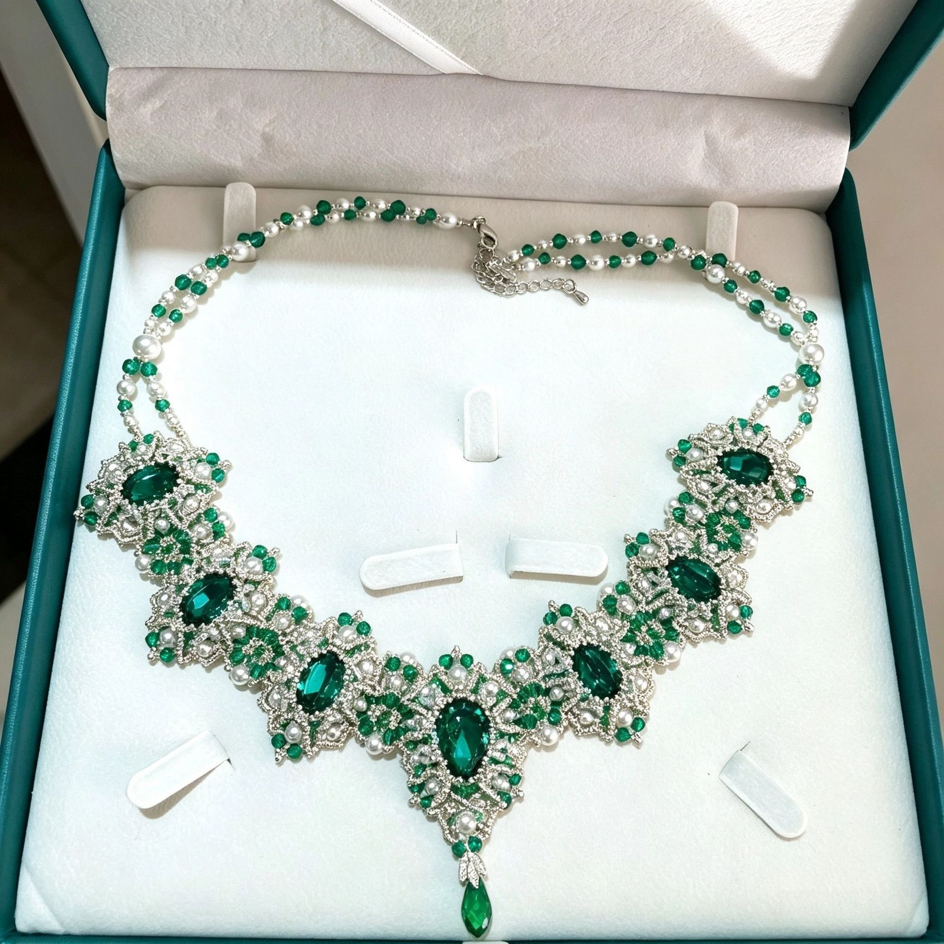 Louvre Necklace High-Quality Heavy-Duty DIY Material Kit, High Aesthetic Value