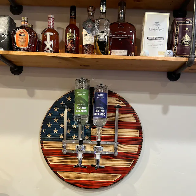 Best Gift Ideas for 2024 – U.S. Flag Wall Mounted Water Dispenser