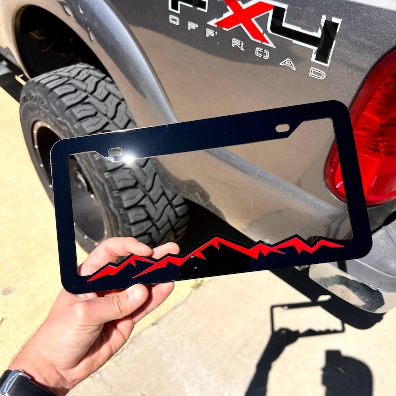 Mountain License Plate Frame Cover (single plate)