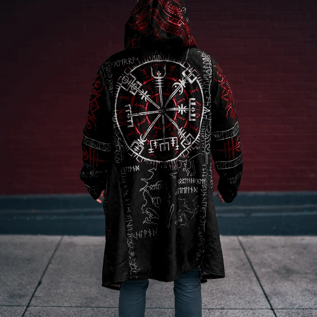 Vegvisir Norse Compass Hooded Cloak - NorseKin detail view 7