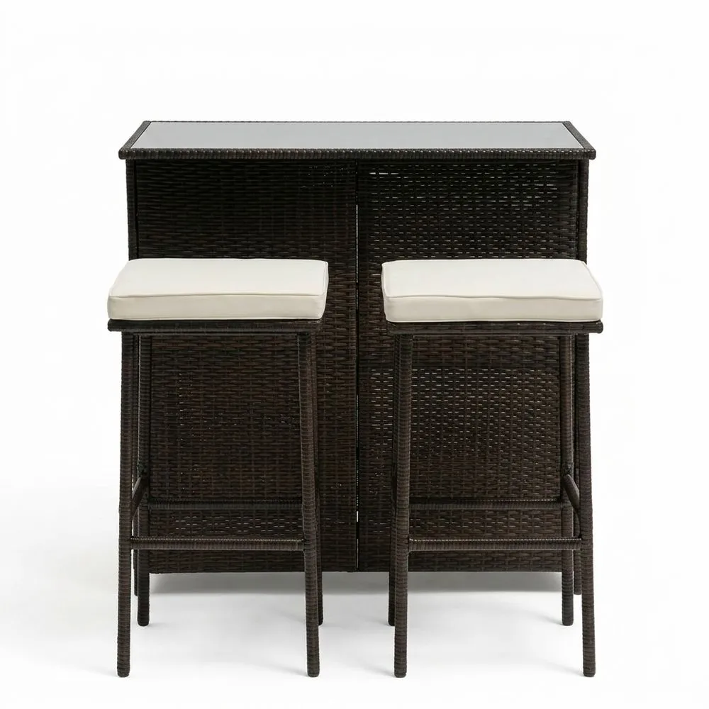 Conjunto de bar y taburetes de ratán sintético con cojines de fibra de poliéster beige