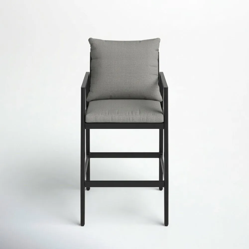 Silla con cojín de fibra de poliéster y aluminio gris