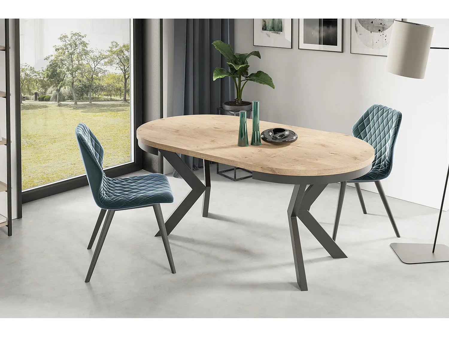 Moderner Esstisch aus Eichenholz mit Verlängerungsfunktion