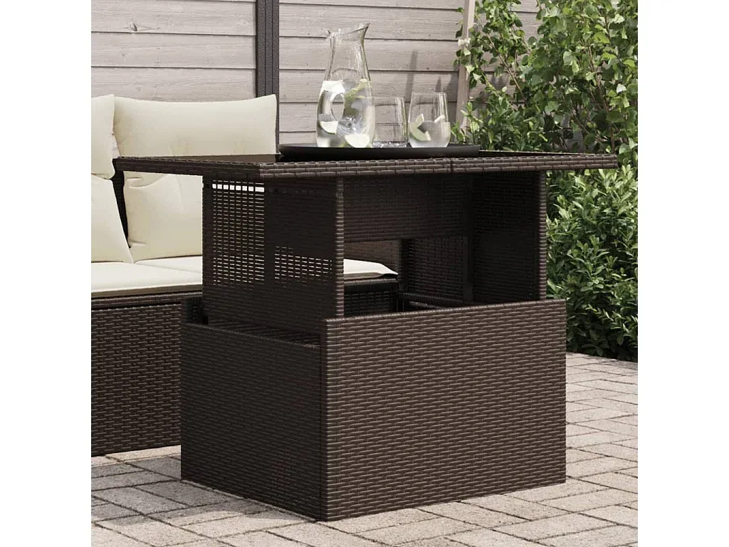 Moderner Terrassentisch aus Poly-Rattan mit Glasplatte
