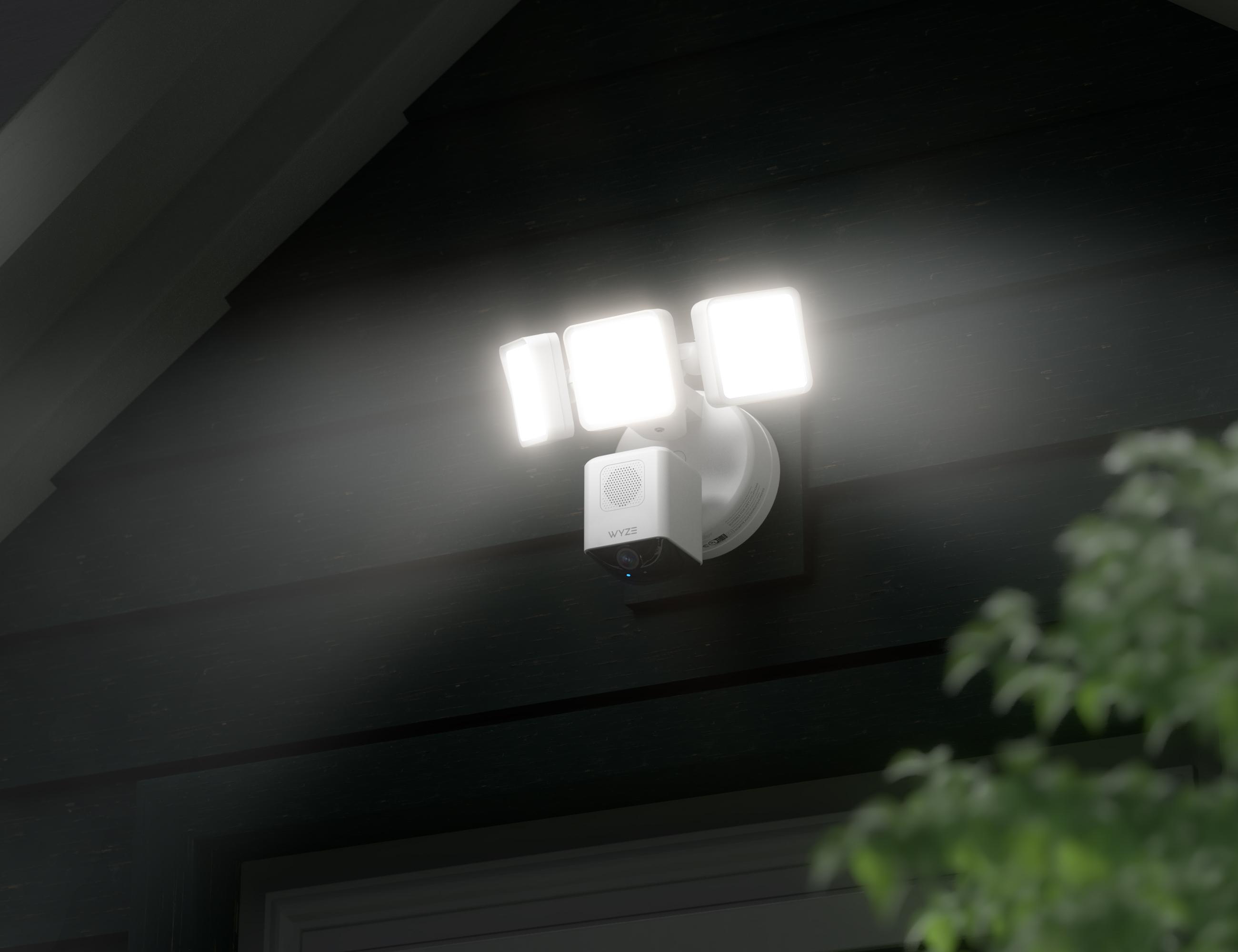Wyze Cam Floodlight Pro &mdash; Hard-Wired 2K HD Outdoor Smart Security Camera, Adjustable 3000 Lumen LEDs, Color Night Vision, 180&ordm; View, Motion Detection