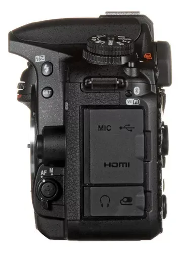 Nikon D7500 DSLR color negro