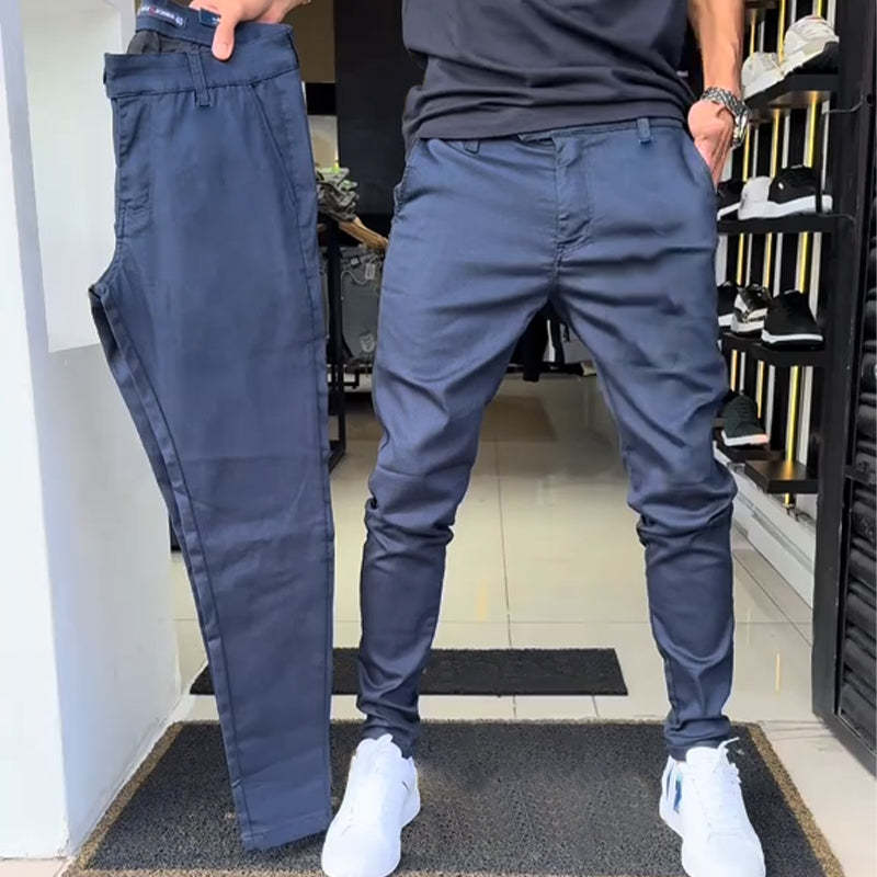 Pantalones casuales de color sólido de corte ajustado para hombre