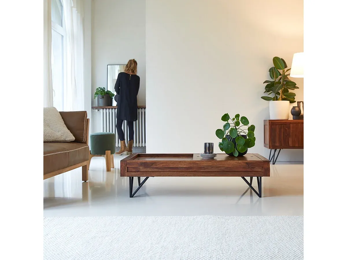 Eleganter Massivholz-Couchtisch aus Palisander-Velessaliving