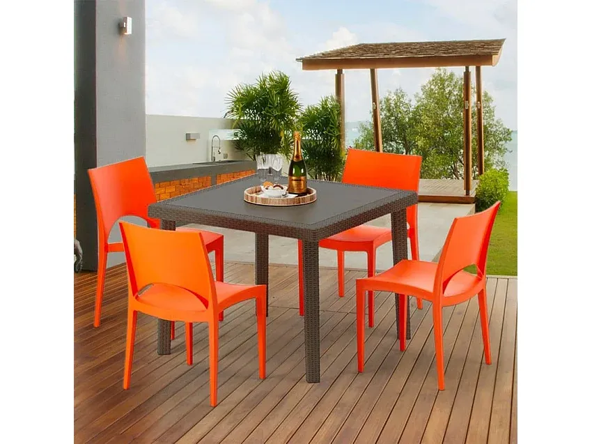 Gartenmöbel-Set aus Polyrattan mit bunten Stühlen-Basneoion