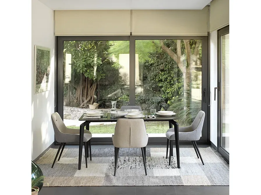 Zweifarbige Polsterstühle mit Metallbeinen, 4er-Set-Basneoion