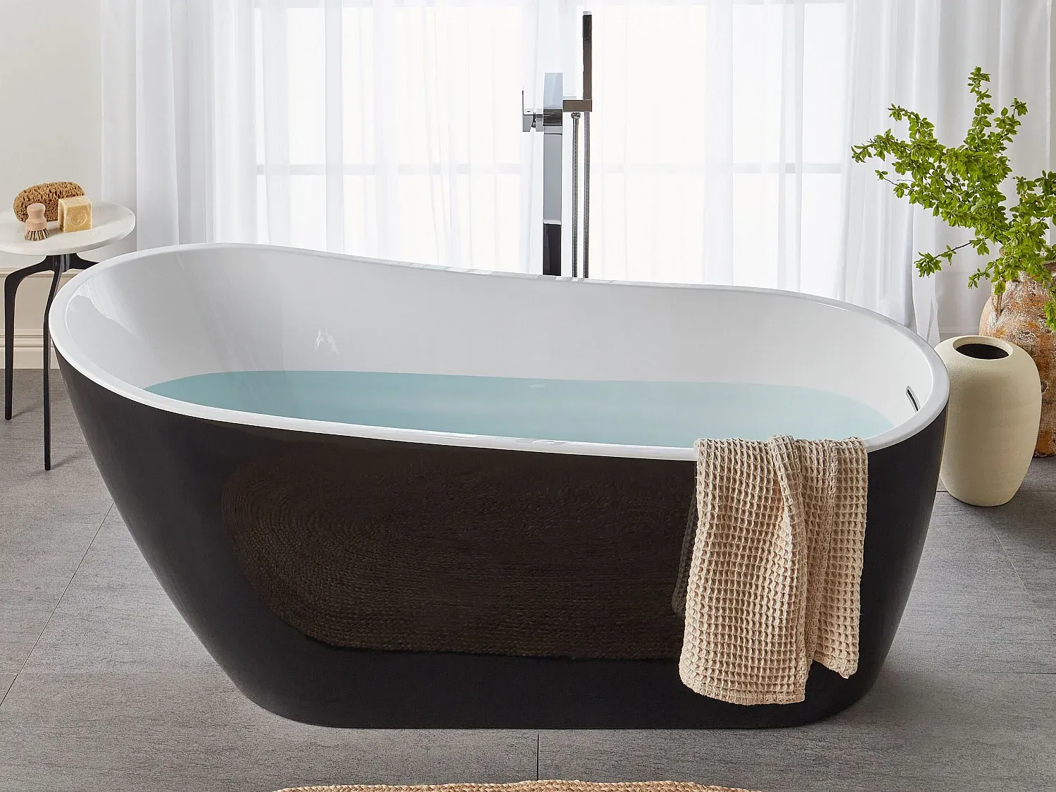 Freistehende schwarze ovale Badewanne 170 x 78 cm-Basneoion
