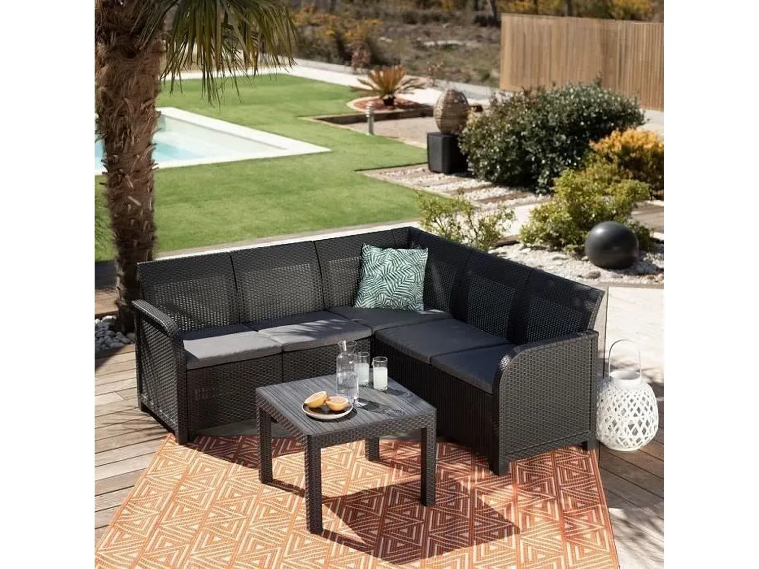 5-sitzige Gartenmöbel aus Flechtoptikharz in Graphit