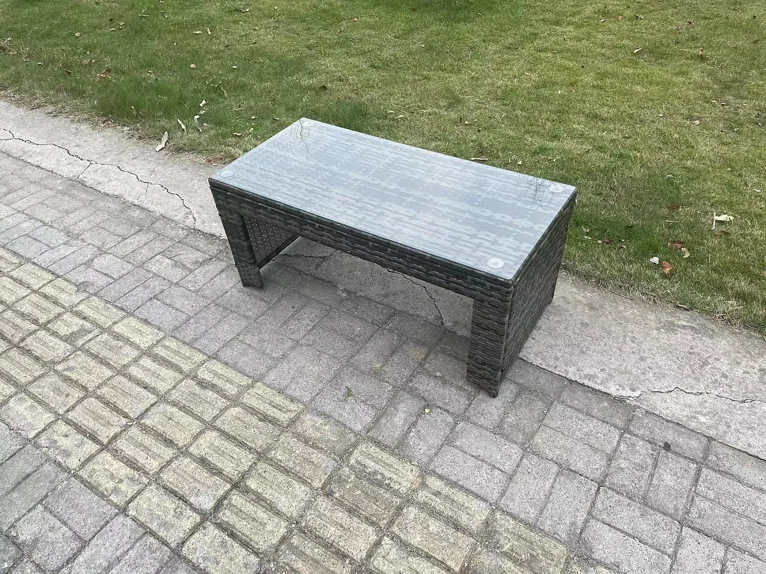 Gartenmöbelset aus Rattan mit Sofa und Tischen, Dunkelgrau