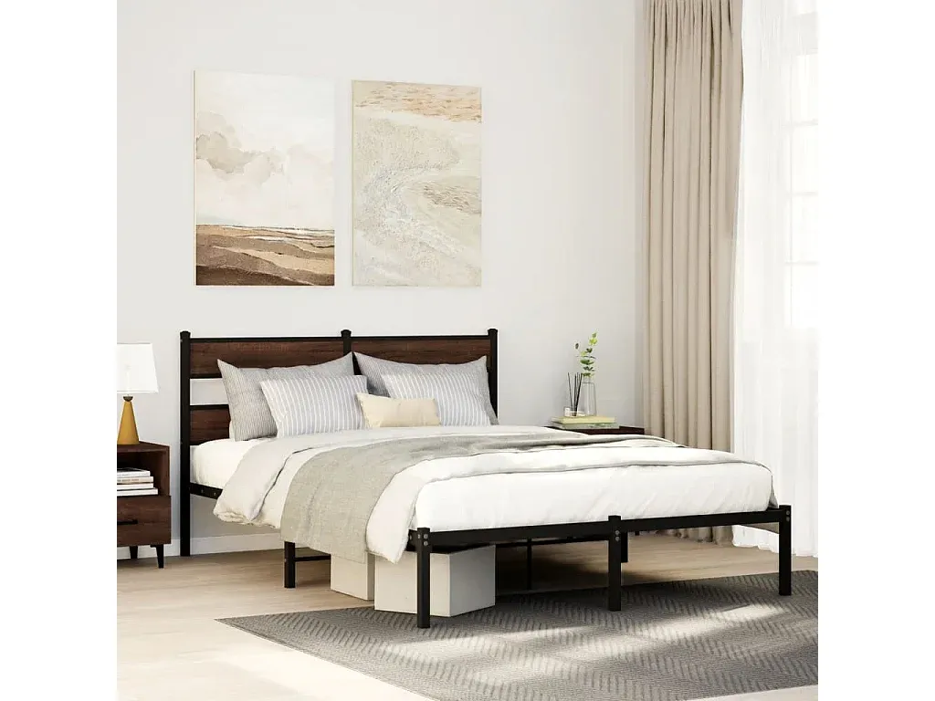 Holzbettgestell mit Kopfteil in 140x190 cm