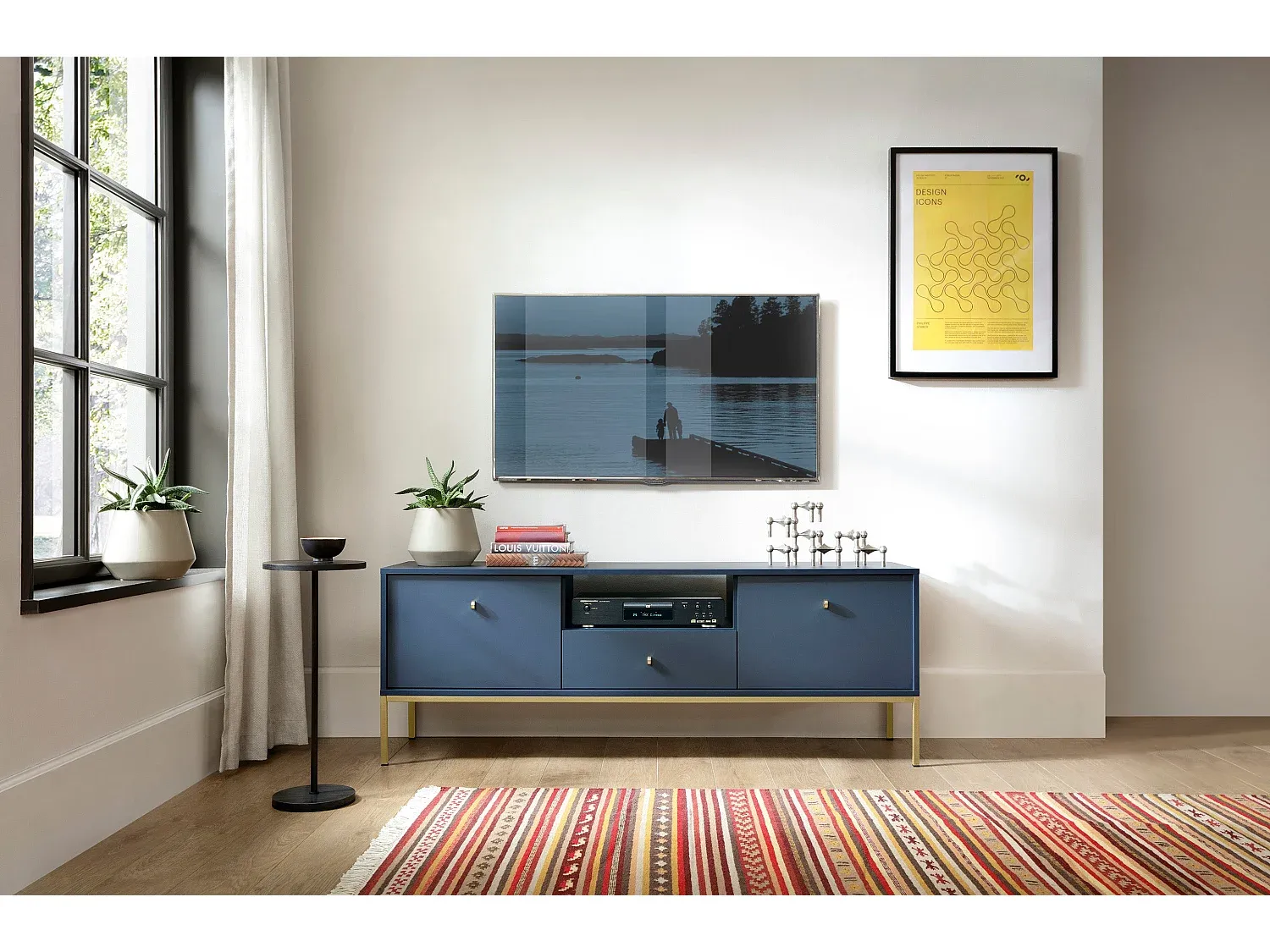 Moderner TV-Schrank mit Schublade und Metallfüßen, 154 x 56 cm