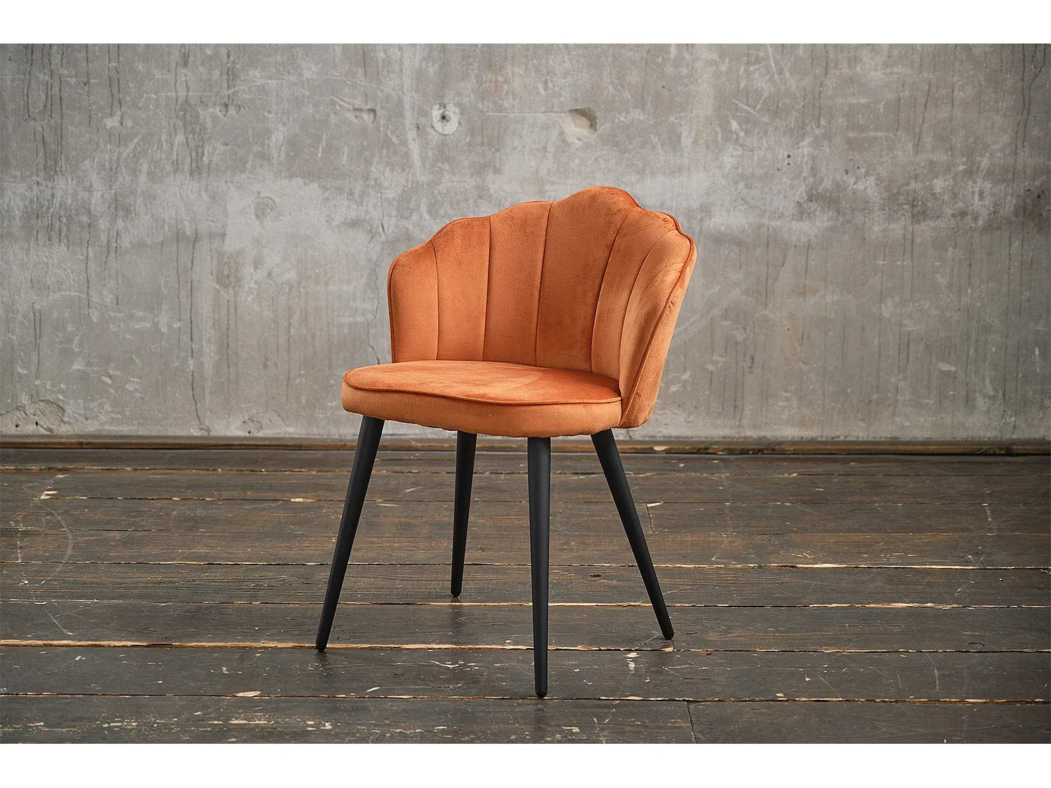 Eleganter Esszimmerstuhl aus Kupfer-Samt