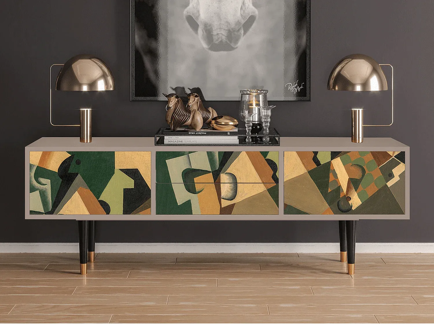 Moderner Fernsehtisch mit Glaselementen